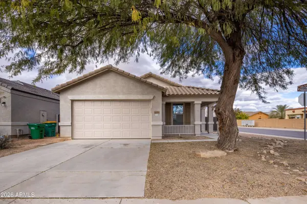 36496 W Pampoloma Avenue