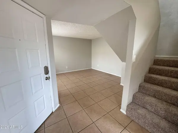 1765 E PEPPER Circle #2, Mesa, AZ 85203