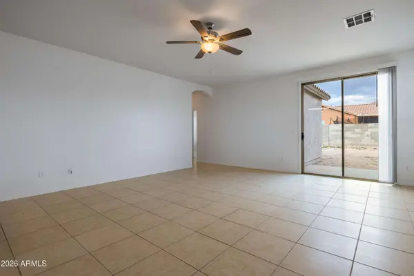 36496 W Pampoloma Avenue, Maricopa, AZ 85138