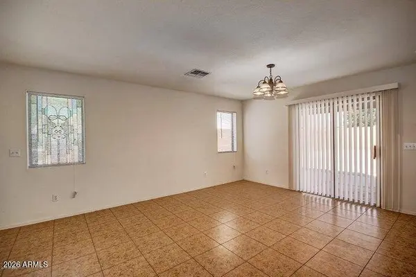 7407 S SUNRISE Way, Buckeye, AZ 85326
