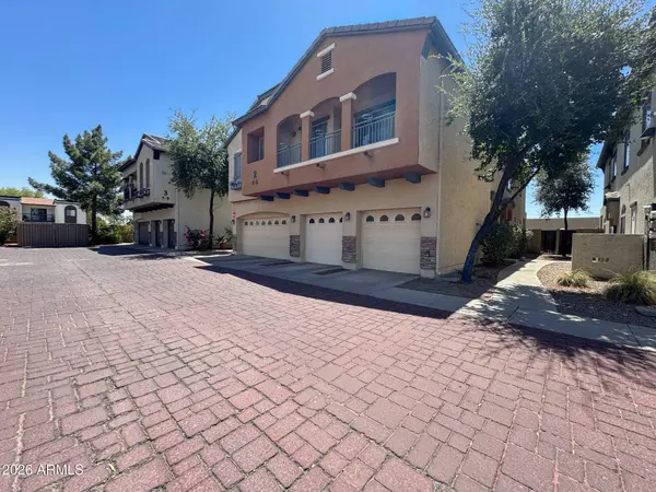 2727 N PRICE Road #6