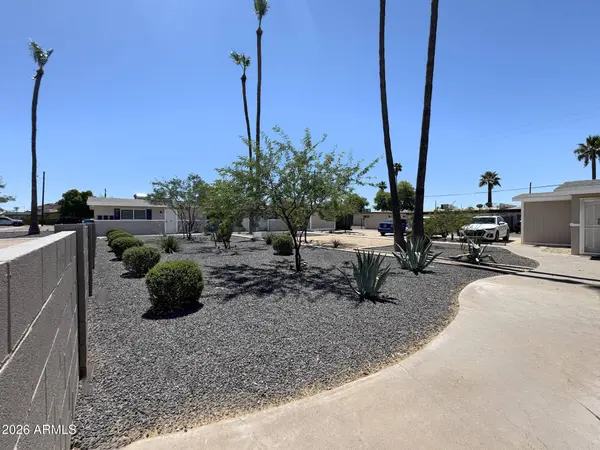 4933 E WILLETTA Street #6, Phoenix, AZ 85008