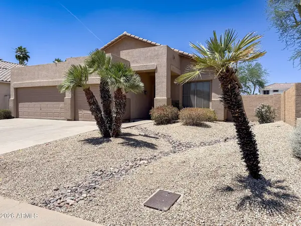 5946 W SACK Drive, Glendale, AZ 85308