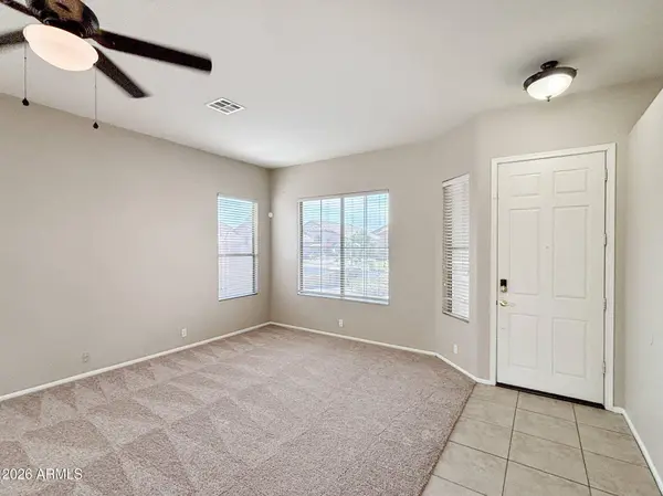 5946 W SACK Drive, Glendale, AZ 85308