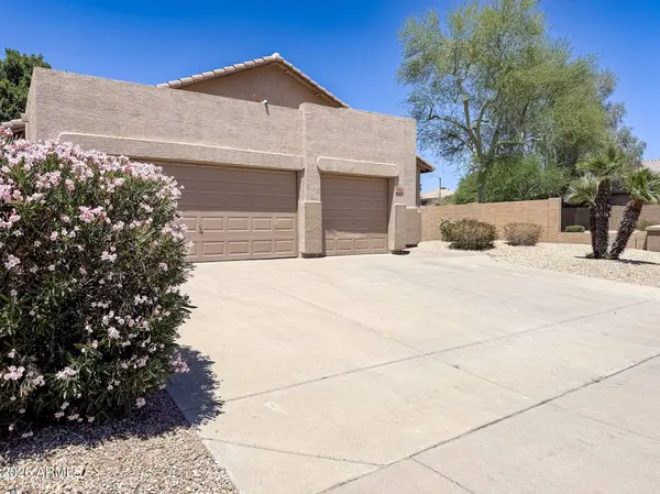 5946 W SACK Drive, Glendale, AZ 85308