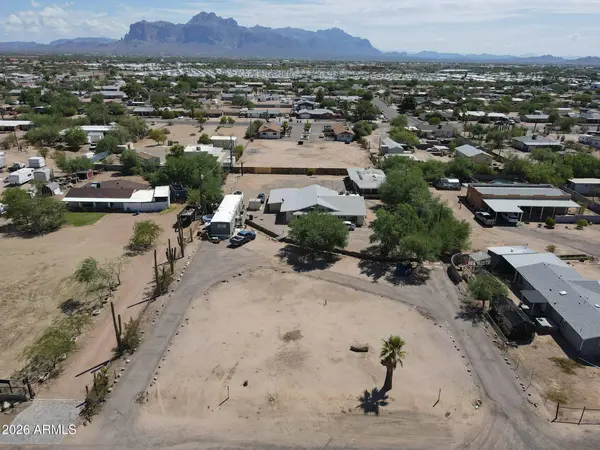 535 N GOLD Drive #5, Apache Junction, AZ 85120