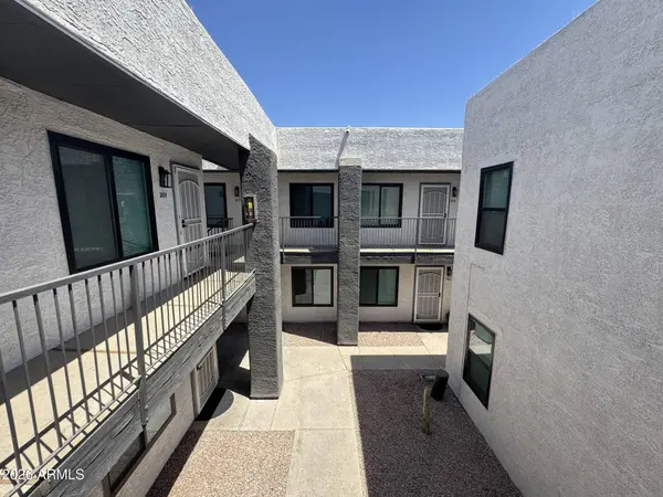 3738 E MCDOWELL Road #107, Phoenix, AZ 85008