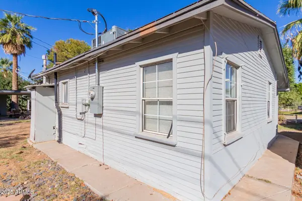 3311 E Cambridge Avenue, Phoenix, AZ 85008