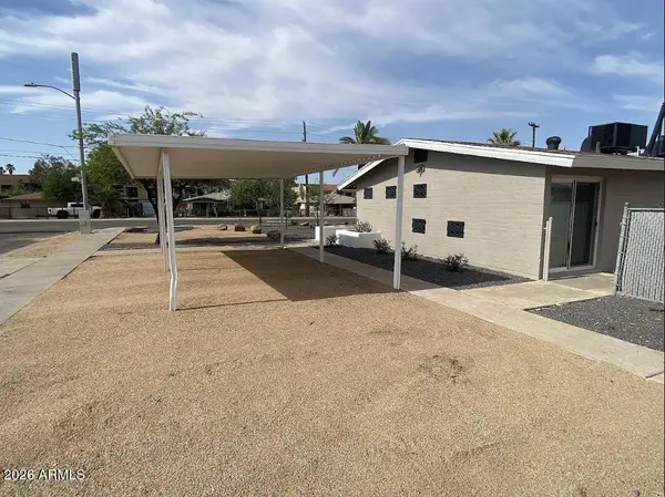 1302 N 48TH Place #4, Phoenix, AZ 85008