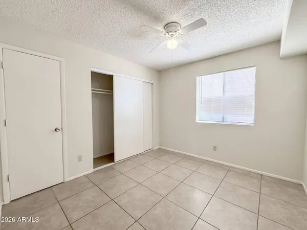 2650 E MCKELLIPS Road #207, Mesa, AZ 85213