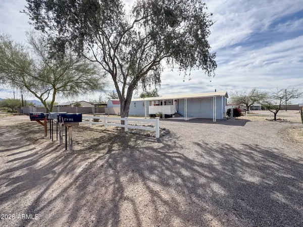 2875 W FOOTHILL Street, Apache Junction, AZ 85120