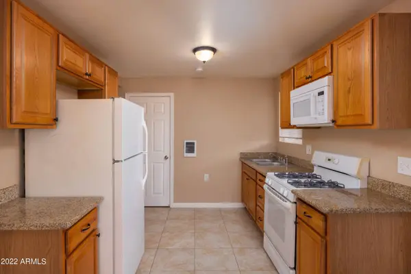 2501 W BELMONT Avenue #Apt 5