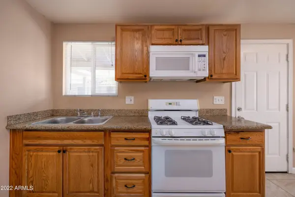 2501 W BELMONT Avenue #Apt 5, Phoenix, AZ 85051