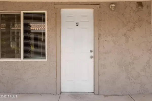 2501 W BELMONT Avenue #Apt 5, Phoenix, AZ 85051