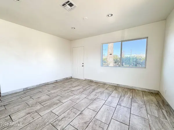 2739 W RANCHO Drive, Phoenix, AZ 85017