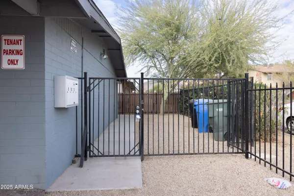 9450 N 17TH Avenue, Phoenix, AZ 85021