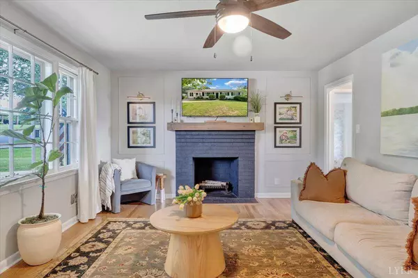 615 Sandusky DR, Lynchburg, VA 24502