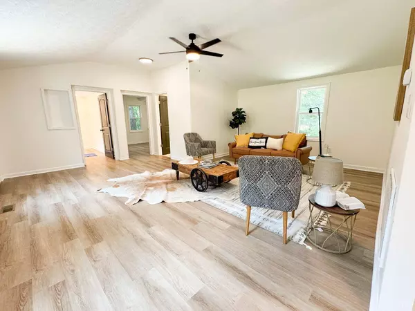 453 Plateau DR, Evington, VA 24550