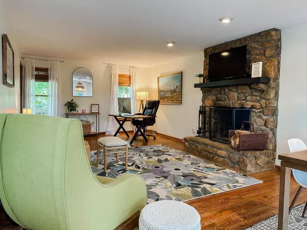 110 Shady Oak LN, Forest, VA 24551