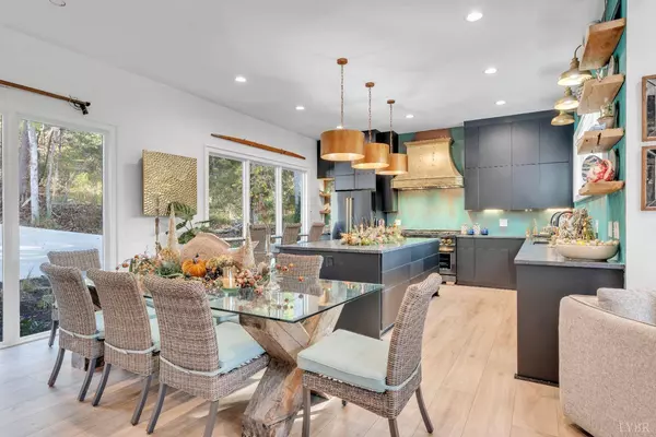 16358 Moneta RD, Moneta, VA 24121