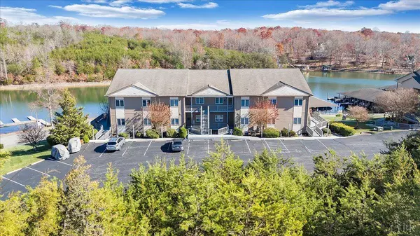 1137 Mariners WAY, Huddleston, VA 24104