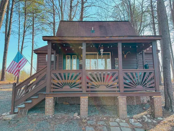 507 Faith Cove DR, Sandy Level, VA 24161