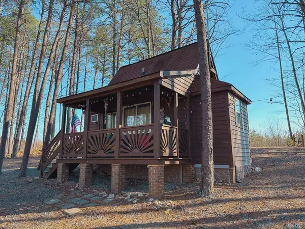 507 Faith Cove DR, Sandy Level, VA 24161