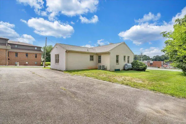 155 Laxton RD, Lynchburg, VA 24502