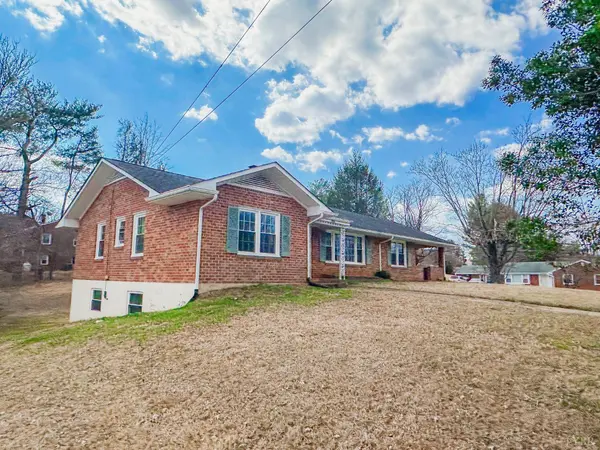 5904 Rhonda RD, Lynchburg, VA 24502