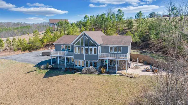439 Gardner Farm RD, Appomattox, VA 24522