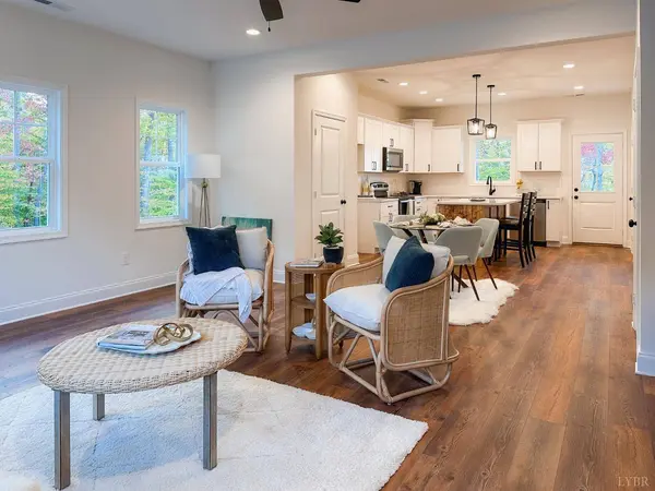 110 Aaron PL, Lynchburg, VA 24502