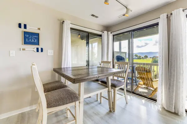 120 Sailors Cove DR, Moneta, VA 24121