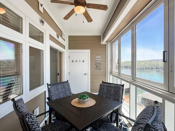 1273 Graves Harbor TRL, Huddleston, VA 24104