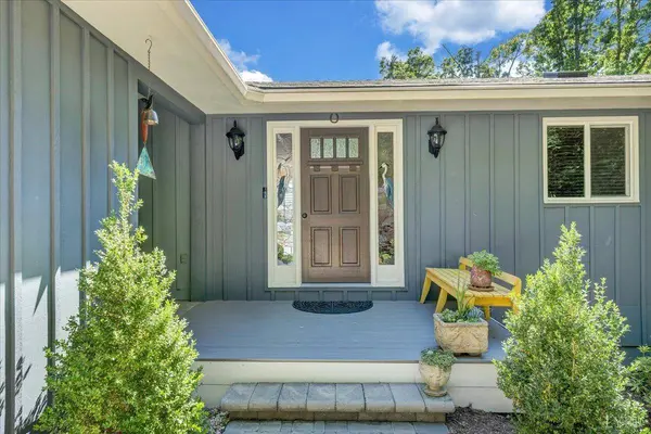 154 Key Lakewood DR, Moneta, VA 24121