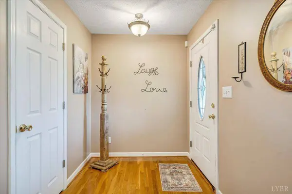 1064 Somers WAY, Forest, VA 24551