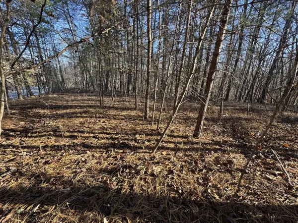 15 Admirals WAY, Glade Hill, VA 24092