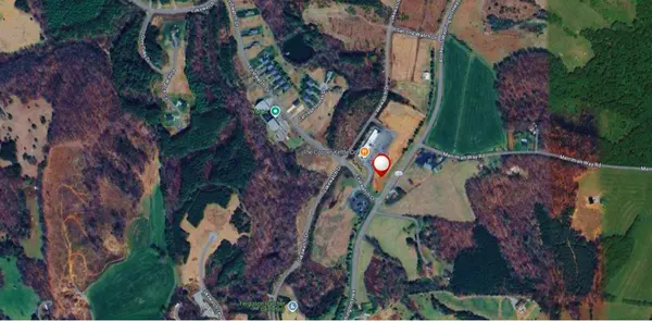 28 Booker T Washington Hwy, Moneta, VA 24121