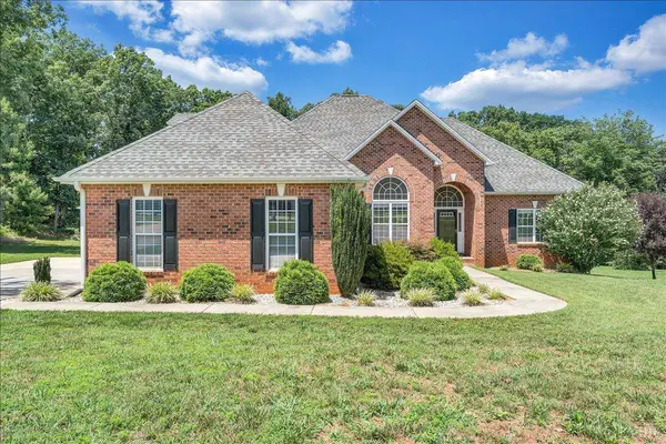 138 Holland CT