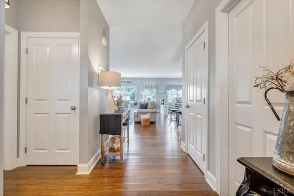 1271 Hupps Hill LN, Forest, VA 24551