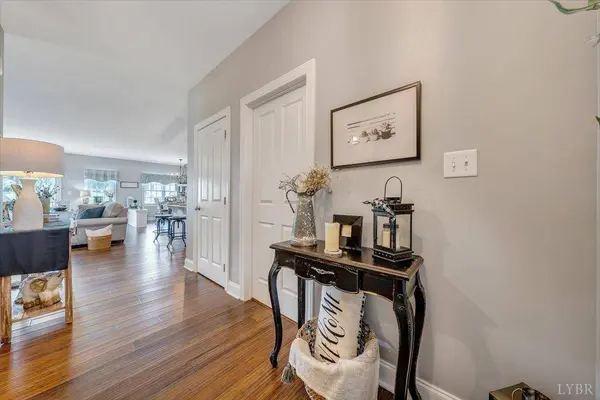 1271 Hupps Hill LN, Forest, VA 24551
