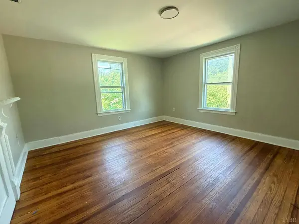 1816 Grace ST, Lynchburg, VA 24504