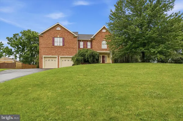 11406 ROLLING GREEN PL, Hagerstown, MD 21742