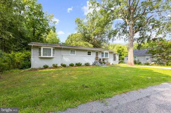 1326 GOODWOOD AVE, Essex, MD 21221