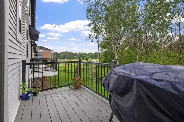 8612 Kenyon CT NE #A, Blaine, MN 55449