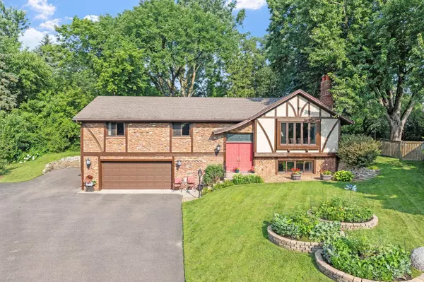 1730 1st ST SW, New Brighton, MN 55112