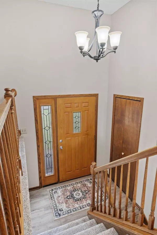 7707 111th AVE N, Champlin, MN 55316