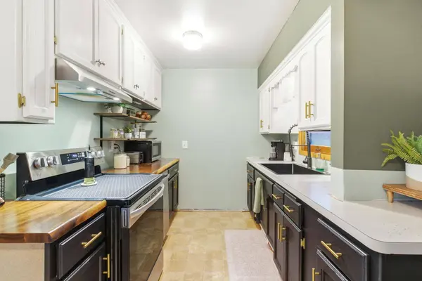 2790 Gerald AVE, North Saint Paul, MN 55109