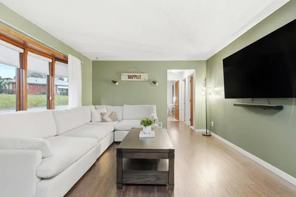 2790 Gerald AVE, North Saint Paul, MN 55109