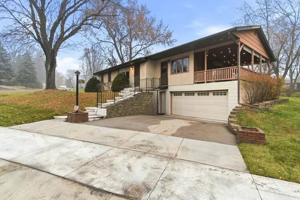 2790 Gerald AVE, North Saint Paul, MN 55109