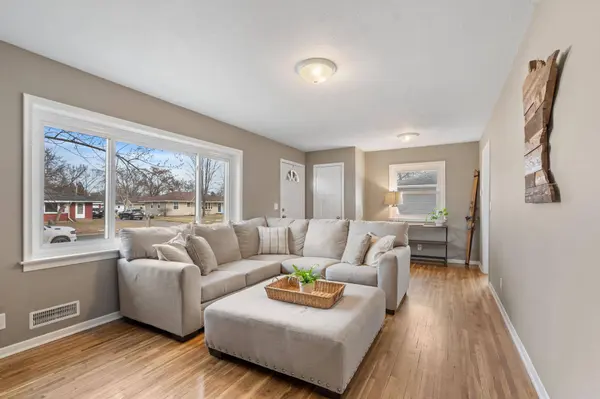 11240 Crocus ST NW, Minneapolis, MN 55433